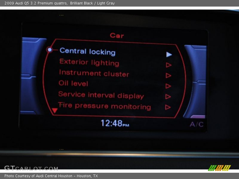 Brilliant Black / Light Gray 2009 Audi Q5 3.2 Premium quattro