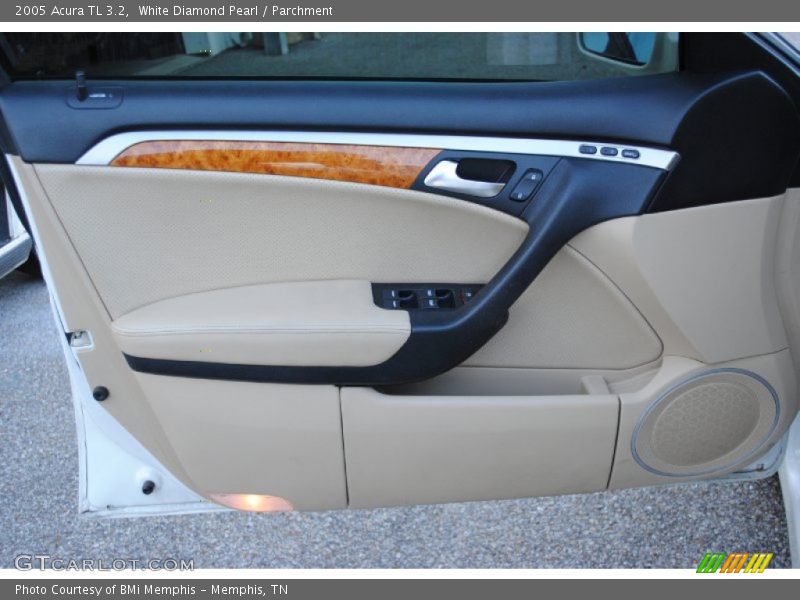 White Diamond Pearl / Parchment 2005 Acura TL 3.2