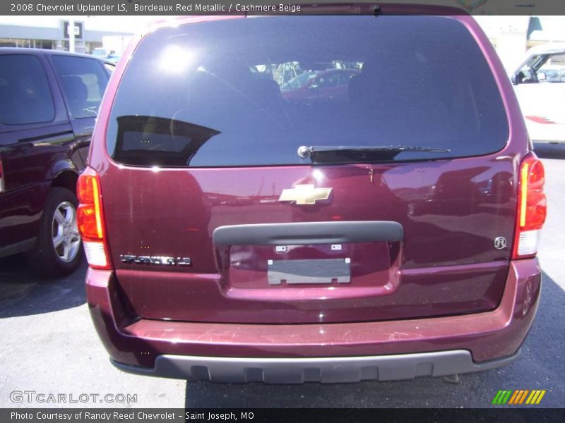 Bordeaux Red Metallic / Cashmere Beige 2008 Chevrolet Uplander LS