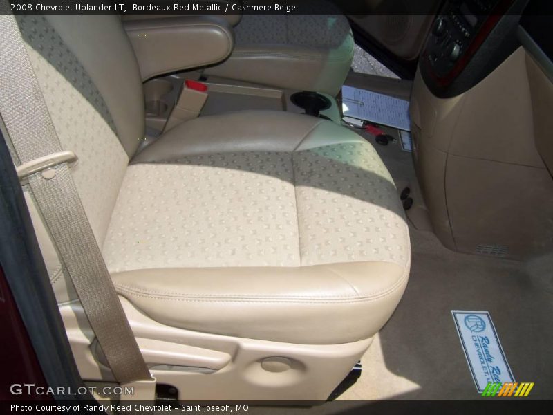 Bordeaux Red Metallic / Cashmere Beige 2008 Chevrolet Uplander LT