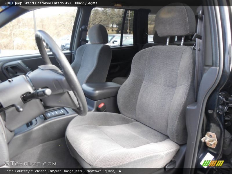 Front Seat of 2001 Grand Cherokee Laredo 4x4