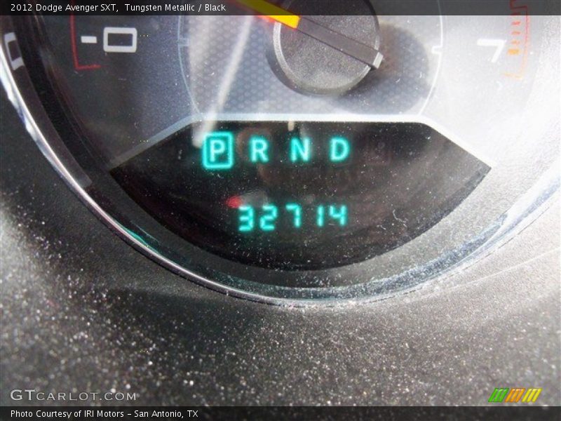 Tungsten Metallic / Black 2012 Dodge Avenger SXT