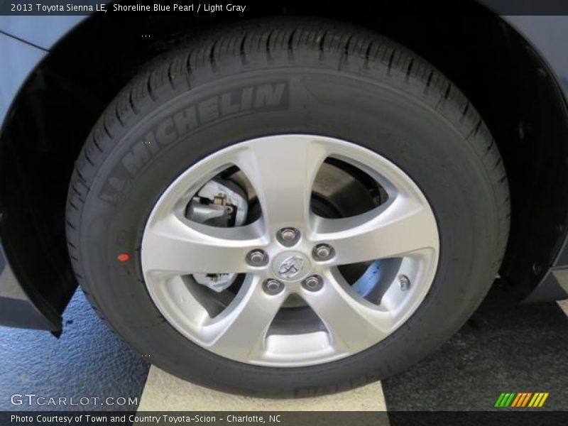 Shoreline Blue Pearl / Light Gray 2013 Toyota Sienna LE