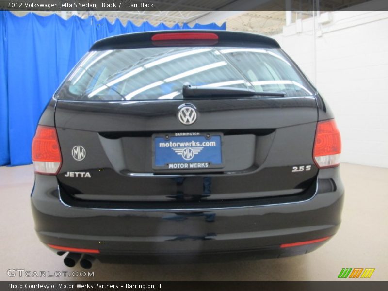 Black / Titan Black 2012 Volkswagen Jetta S Sedan