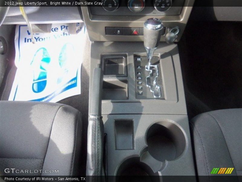 Bright White / Dark Slate Gray 2012 Jeep Liberty Sport