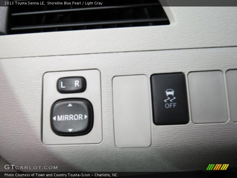 Shoreline Blue Pearl / Light Gray 2013 Toyota Sienna LE