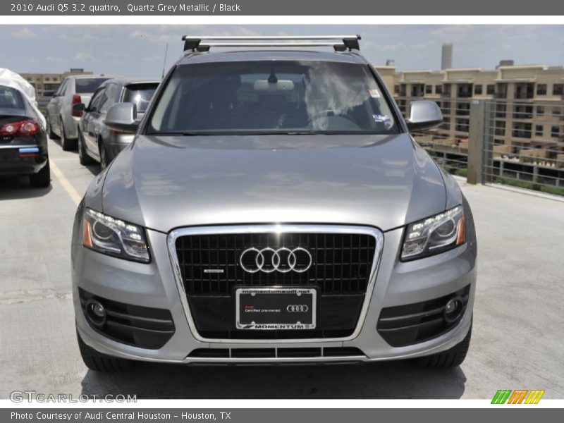 Quartz Grey Metallic / Black 2010 Audi Q5 3.2 quattro