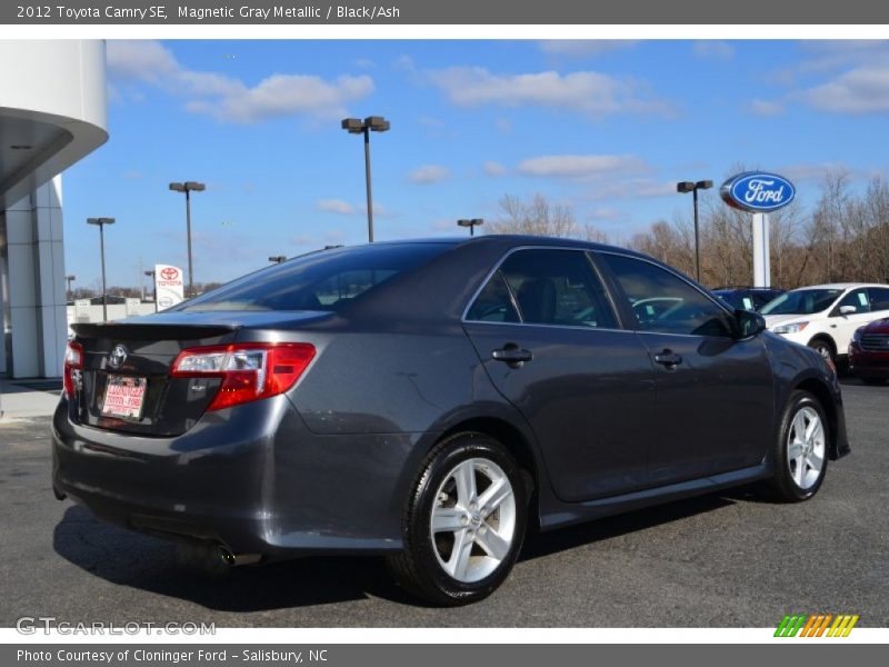 Magnetic Gray Metallic / Black/Ash 2012 Toyota Camry SE