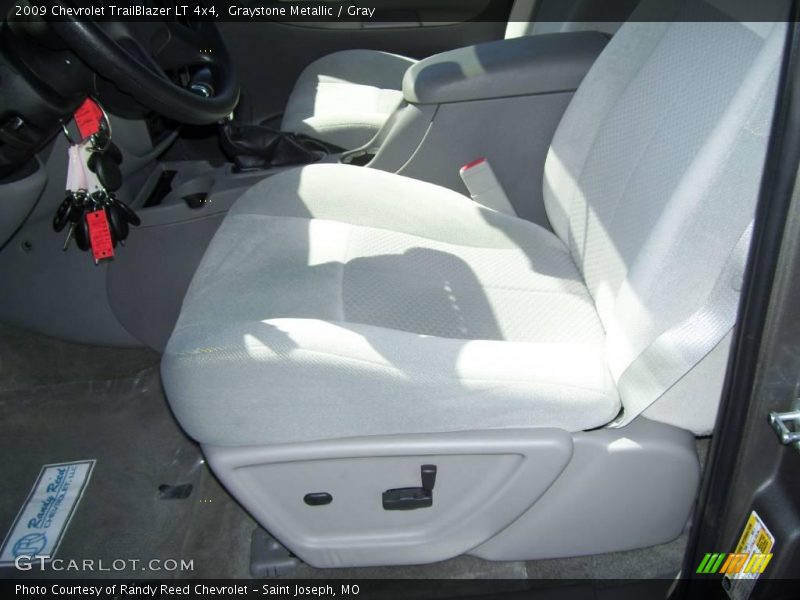 Graystone Metallic / Gray 2009 Chevrolet TrailBlazer LT 4x4
