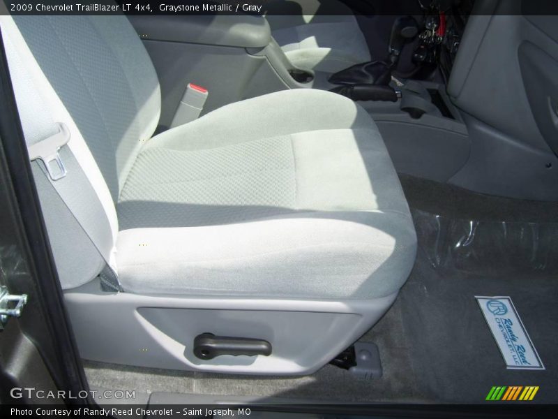 Graystone Metallic / Gray 2009 Chevrolet TrailBlazer LT 4x4