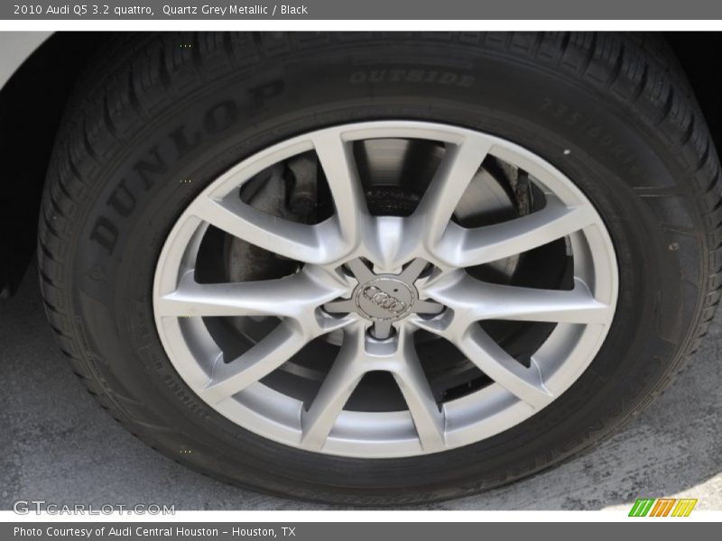 Quartz Grey Metallic / Black 2010 Audi Q5 3.2 quattro