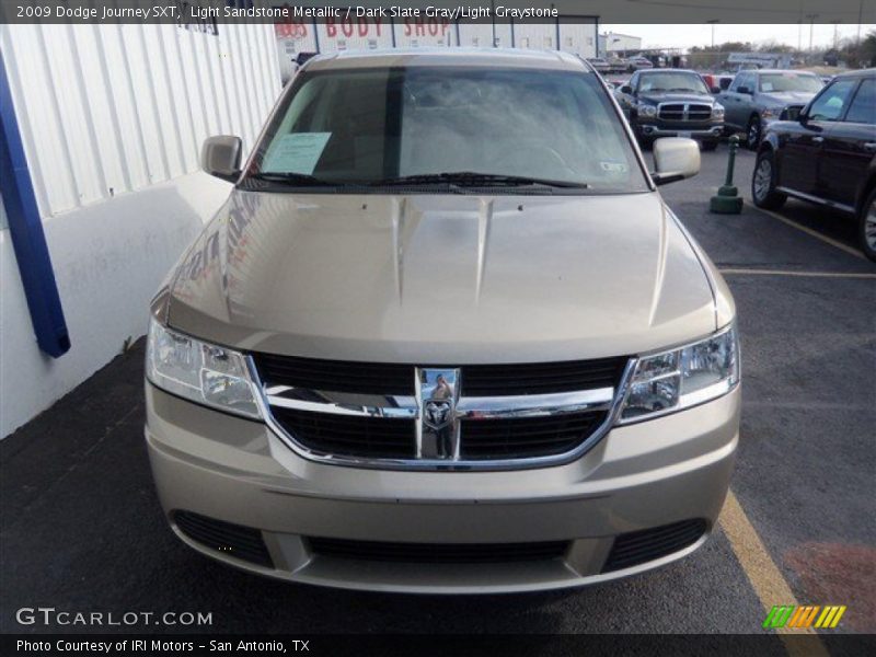 Light Sandstone Metallic / Dark Slate Gray/Light Graystone 2009 Dodge Journey SXT