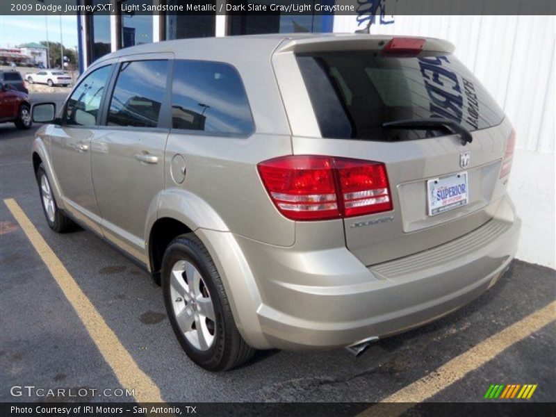 Light Sandstone Metallic / Dark Slate Gray/Light Graystone 2009 Dodge Journey SXT
