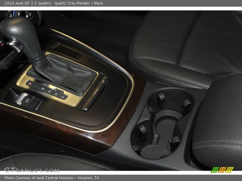 Quartz Grey Metallic / Black 2010 Audi Q5 3.2 quattro