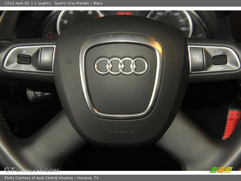 Quartz Grey Metallic / Black 2010 Audi Q5 3.2 quattro