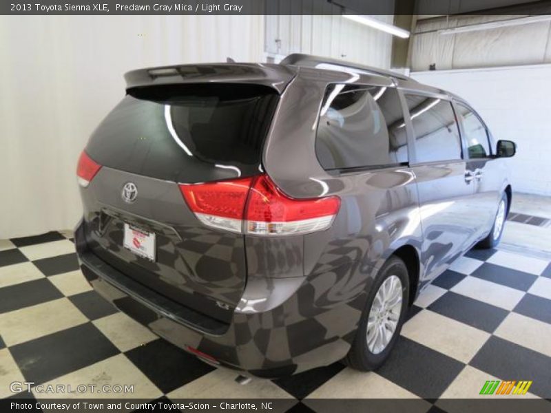 Predawn Gray Mica / Light Gray 2013 Toyota Sienna XLE