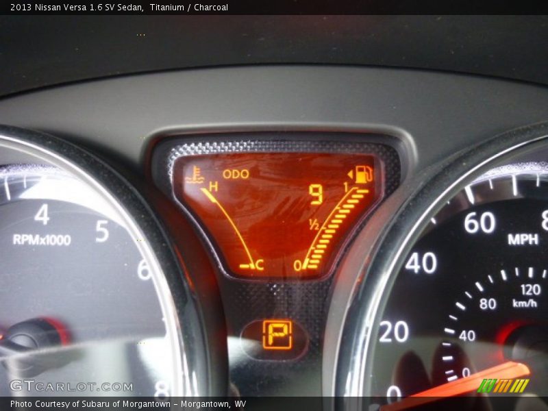 Titanium / Charcoal 2013 Nissan Versa 1.6 SV Sedan