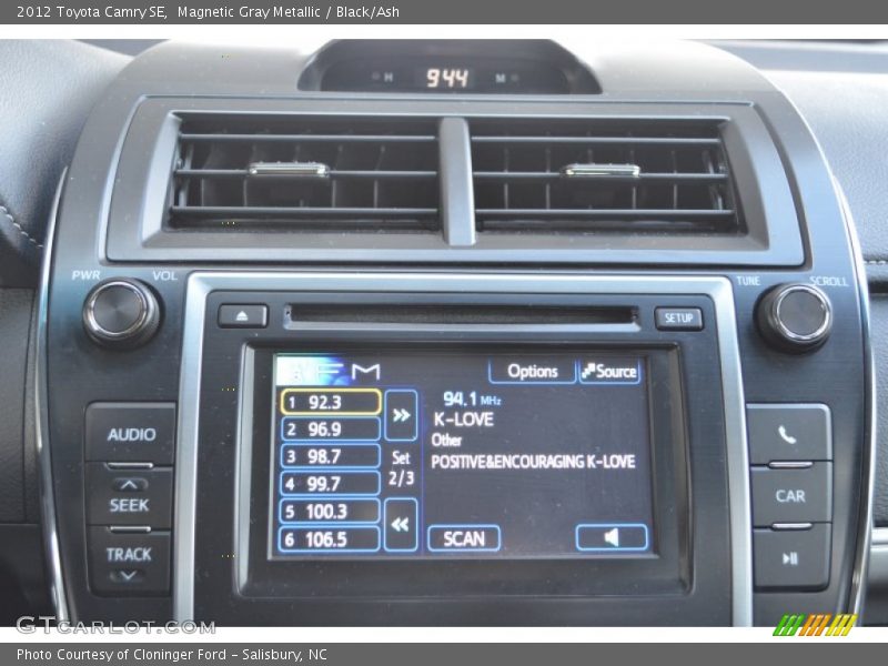 Magnetic Gray Metallic / Black/Ash 2012 Toyota Camry SE