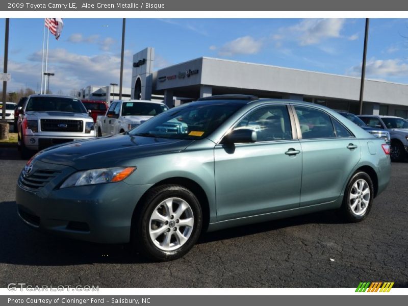Aloe Green Metallic / Bisque 2009 Toyota Camry LE