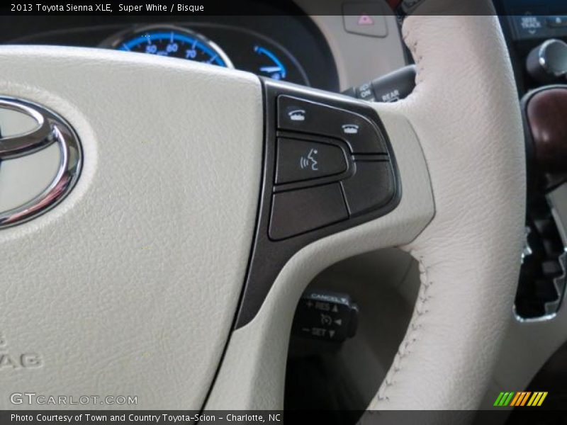 Super White / Bisque 2013 Toyota Sienna XLE