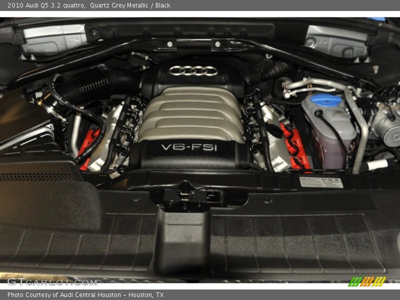 Quartz Grey Metallic / Black 2010 Audi Q5 3.2 quattro