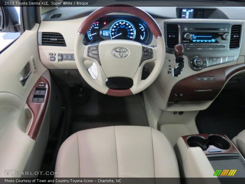 Super White / Bisque 2013 Toyota Sienna XLE