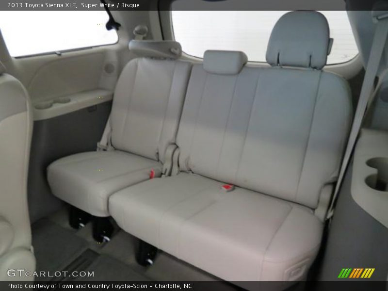 Super White / Bisque 2013 Toyota Sienna XLE