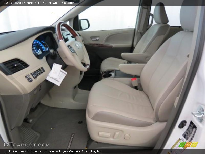 Super White / Bisque 2013 Toyota Sienna XLE