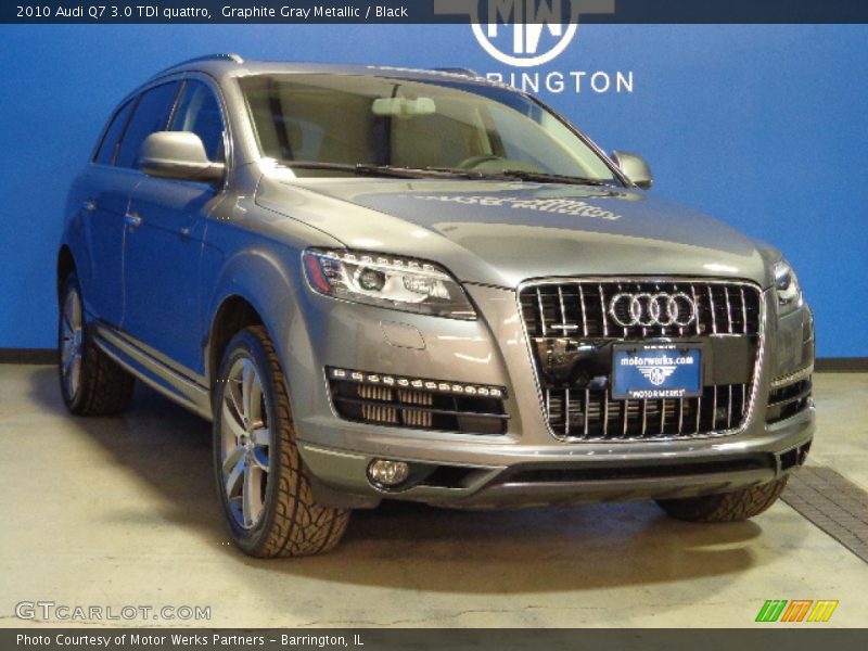 Graphite Gray Metallic / Black 2010 Audi Q7 3.0 TDI quattro