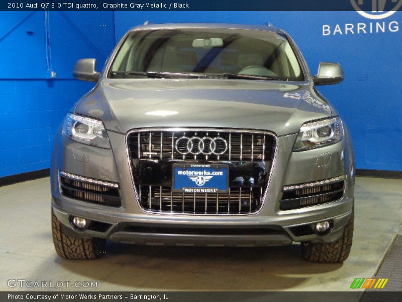 Graphite Gray Metallic / Black 2010 Audi Q7 3.0 TDI quattro