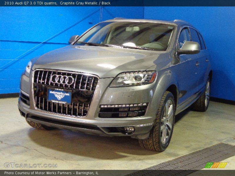 Graphite Gray Metallic / Black 2010 Audi Q7 3.0 TDI quattro