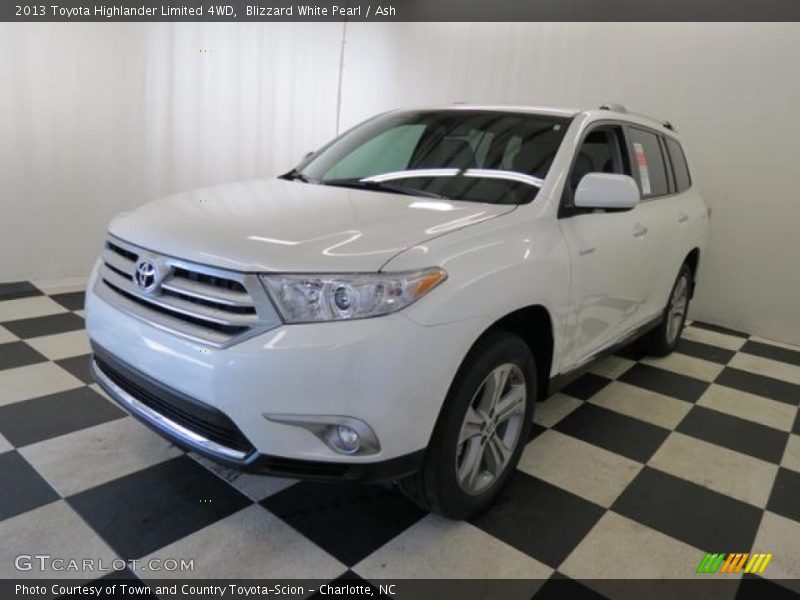 Blizzard White Pearl / Ash 2013 Toyota Highlander Limited 4WD