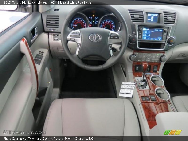 Blizzard White Pearl / Ash 2013 Toyota Highlander Limited 4WD