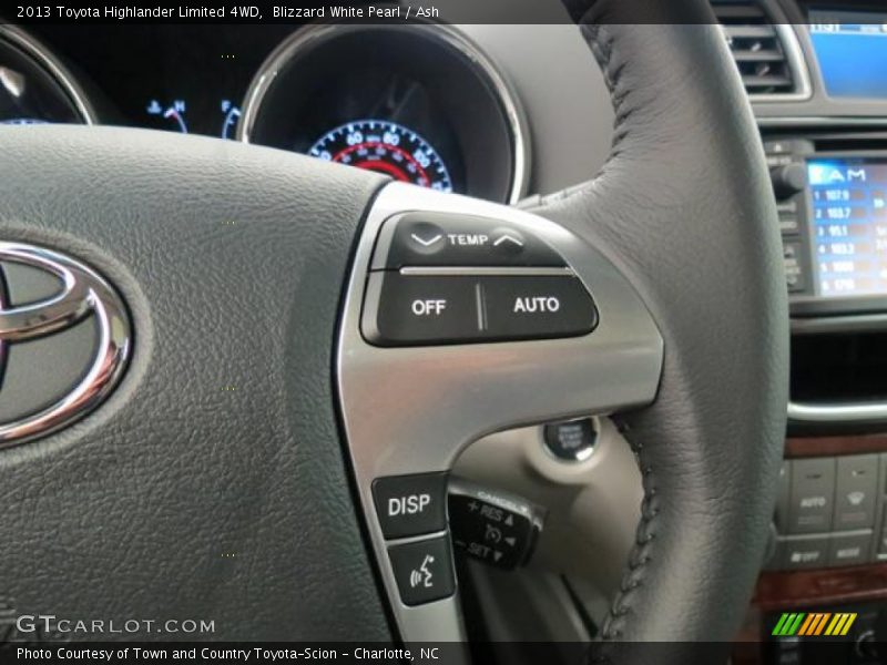 Blizzard White Pearl / Ash 2013 Toyota Highlander Limited 4WD