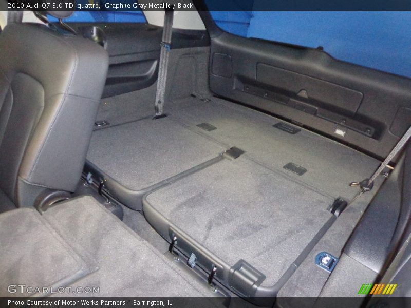 Graphite Gray Metallic / Black 2010 Audi Q7 3.0 TDI quattro