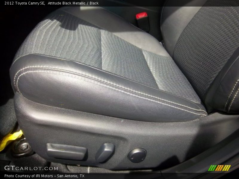 Attitude Black Metallic / Black 2012 Toyota Camry SE