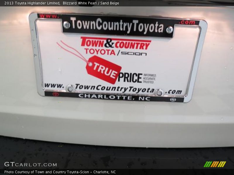 Blizzard White Pearl / Sand Beige 2013 Toyota Highlander Limited