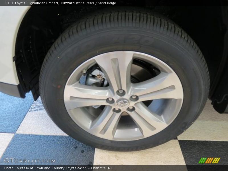 Blizzard White Pearl / Sand Beige 2013 Toyota Highlander Limited