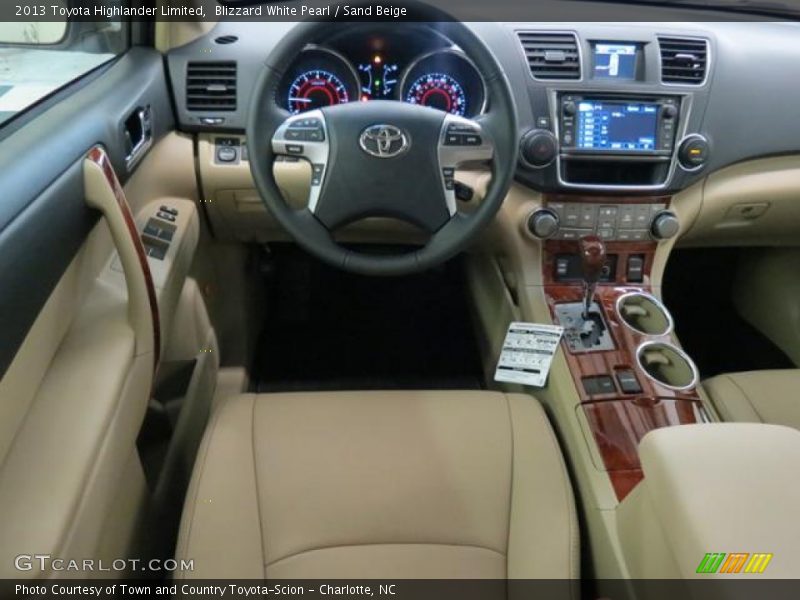 Blizzard White Pearl / Sand Beige 2013 Toyota Highlander Limited