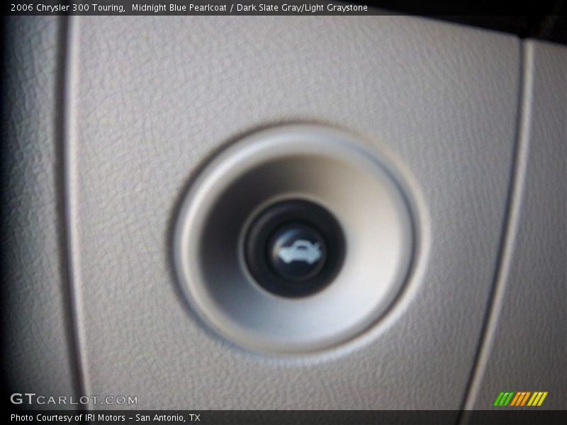 Midnight Blue Pearlcoat / Dark Slate Gray/Light Graystone 2006 Chrysler 300 Touring