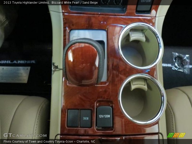 Blizzard White Pearl / Sand Beige 2013 Toyota Highlander Limited