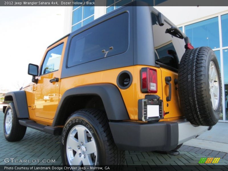 Dozer Yellow / Black 2012 Jeep Wrangler Sahara 4x4