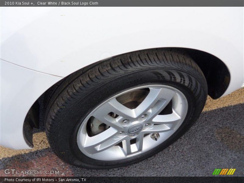 Clear White / Black Soul Logo Cloth 2010 Kia Soul +