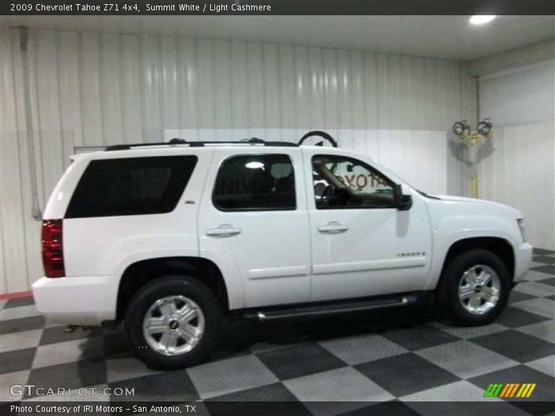 Summit White / Light Cashmere 2009 Chevrolet Tahoe Z71 4x4