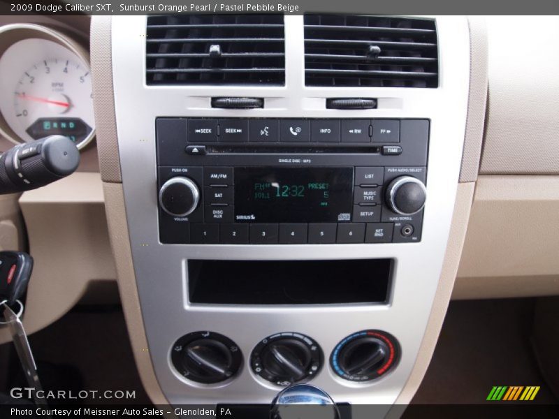 Sunburst Orange Pearl / Pastel Pebble Beige 2009 Dodge Caliber SXT