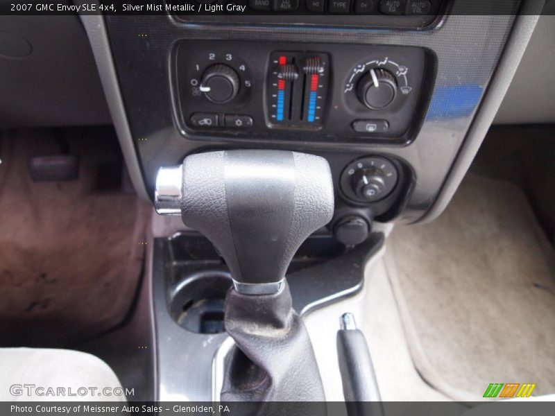 Silver Mist Metallic / Light Gray 2007 GMC Envoy SLE 4x4