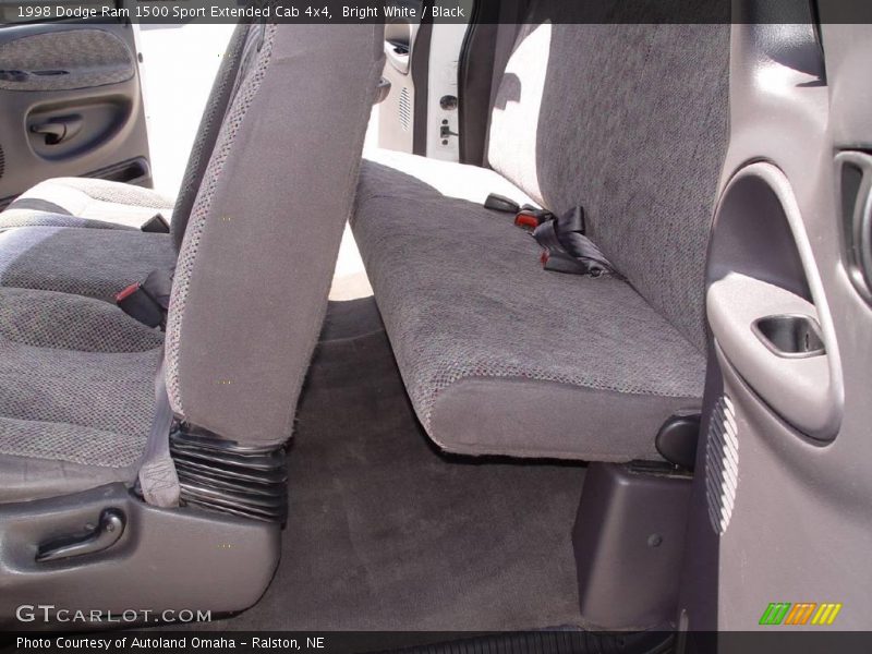 Bright White / Black 1998 Dodge Ram 1500 Sport Extended Cab 4x4