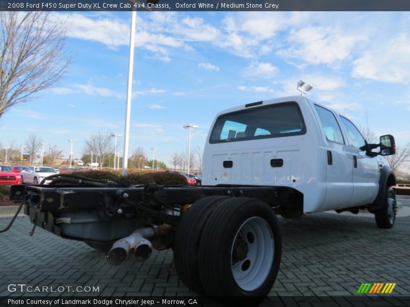 Oxford White / Medium Stone Grey 2008 Ford F450 Super Duty XL Crew Cab 4x4 Chassis