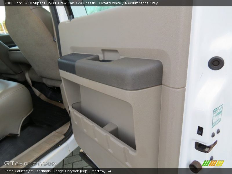Oxford White / Medium Stone Grey 2008 Ford F450 Super Duty XL Crew Cab 4x4 Chassis