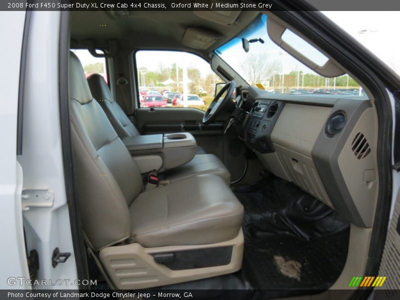 Oxford White / Medium Stone Grey 2008 Ford F450 Super Duty XL Crew Cab 4x4 Chassis